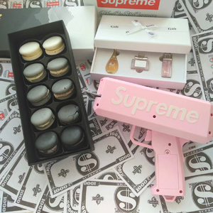 穿开档丝袜操逼逼
